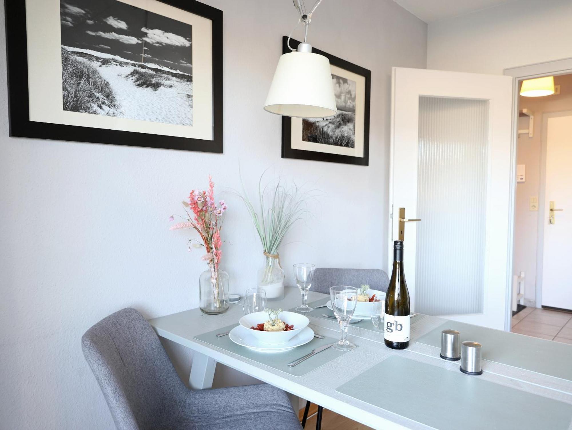 Modernes 2-Zimmer-Appartement Mit Balkon. Вестерланд Екстер'єр фото
